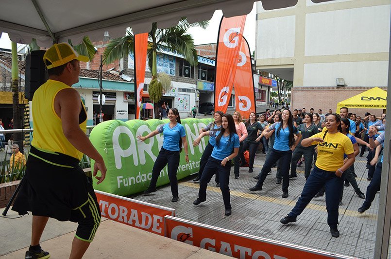 Areandina Pereira se movió al ritmo del día Mundial de la Actividad Física