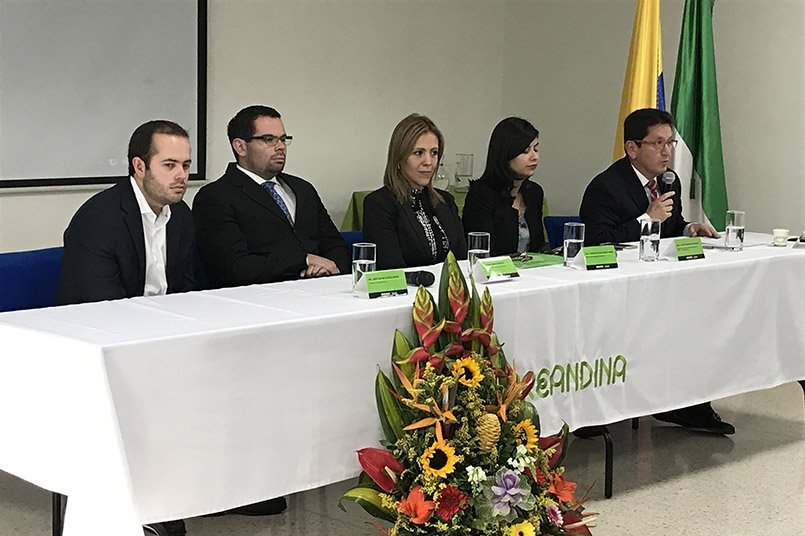 Disertaciones frente al nuevo Código Nacional de Policía en Areandina Bogotá