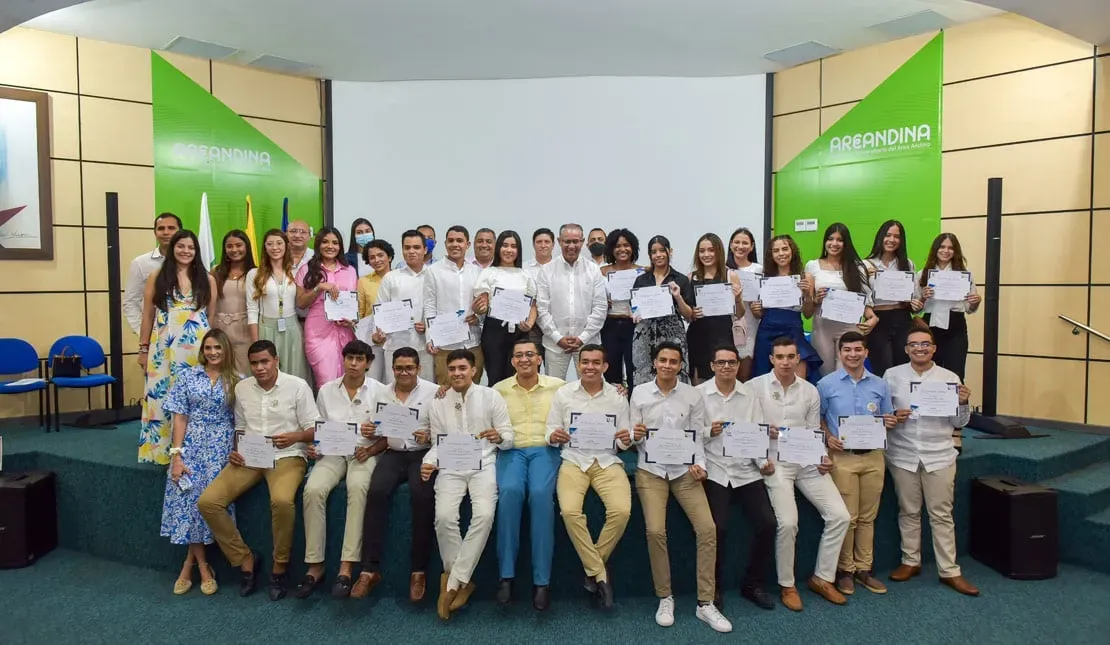 primer parlamento andino universitario en el cesar